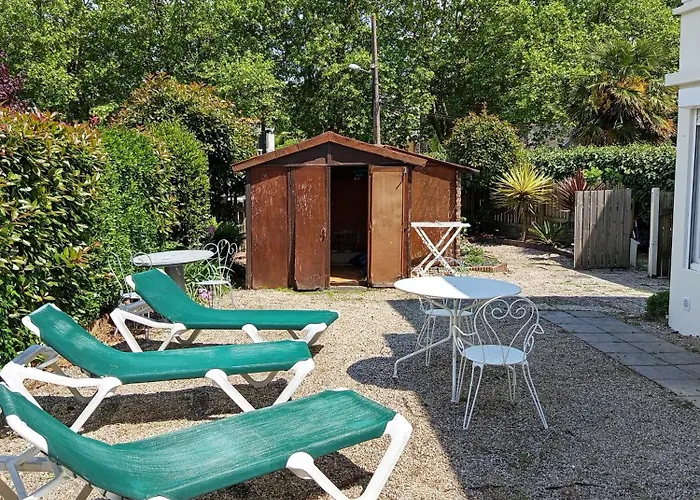 Embrun - T2 Avec Jardin Pres De La Plage
